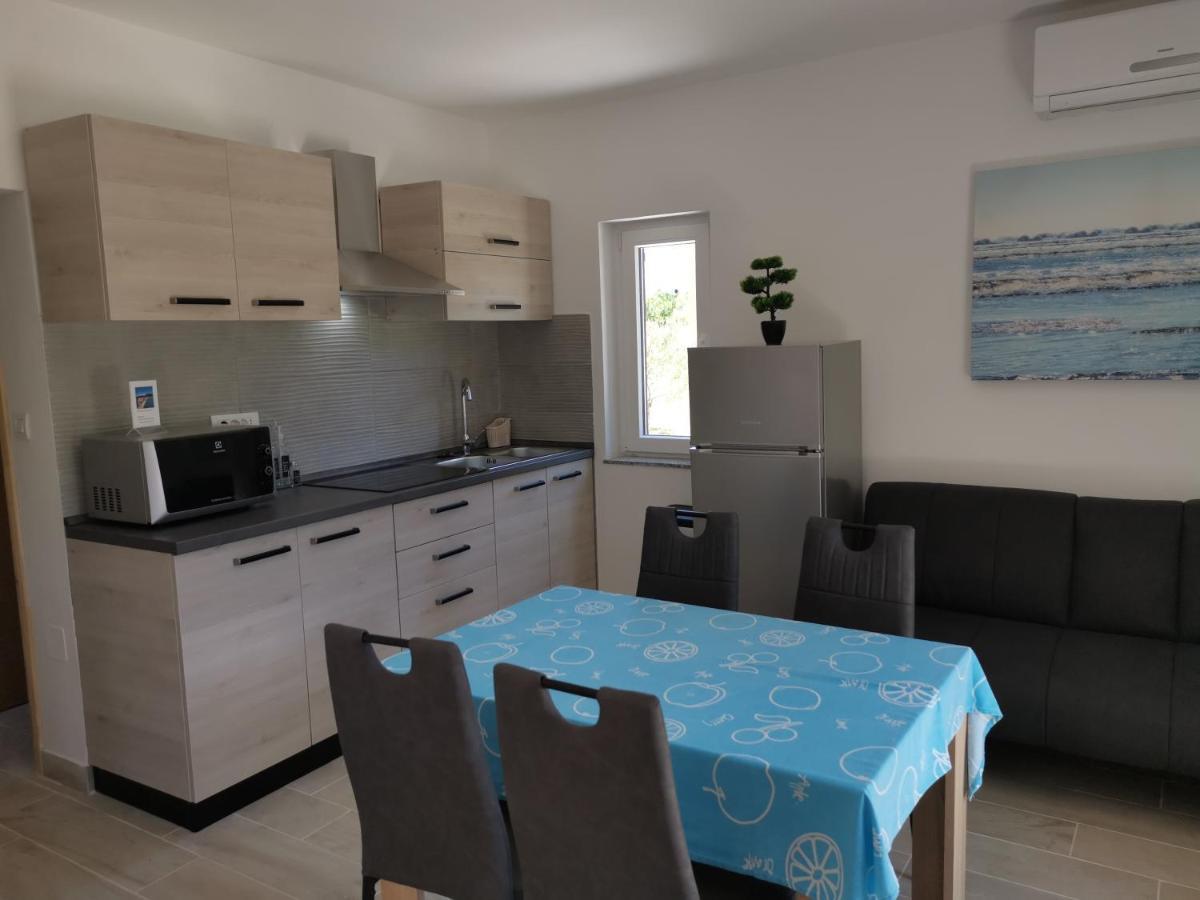Apartments Jurandvor バスカ エクステリア 写真